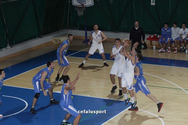 111218 sport 191_tn.jpg